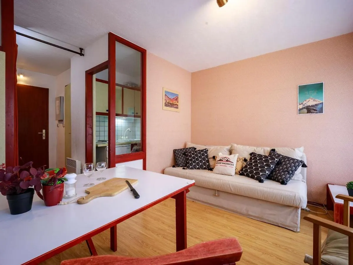 公寓 Studio Chaleureux Pour 4 Pers. A Saint Lary Avec Balcon Et Parking - Fr-1-296-453 维格奈科